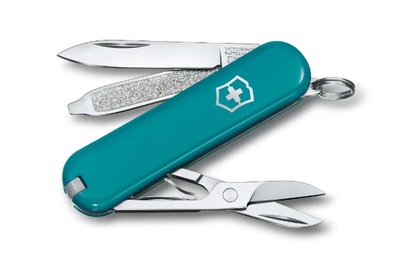 Victorinox Classic SD Blister Pack in Mountain Lake